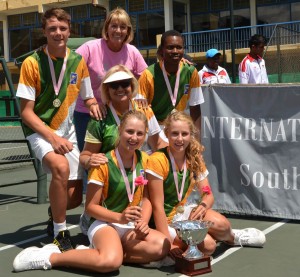 (Back from left to right) Jan-Louis Maritz, Leonie Grondel (Chairperson International Club South Africa), Richard Thongoana, (middle) Terrey Schweitzer (coach), (front from left to right) Zani Barnard and Lee Barnard.  