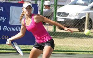 Top seed Corin De Waal of Boland in action in the semi-finals of the girls under 14 TSA Junior Masters. De Waal beat third seed Angela Georgieva of Gauteng Central 7-5 2-6 6-4 on Thursday. De Waal will now face second seed Maja Gledic of Gauteng Central in the finals on Friday.