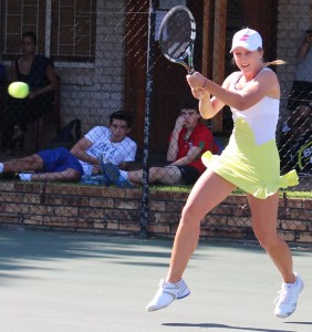 Second seed Zani Barnard of South Africa in the quarterfinals of the SAS ITF Junior 1. Barnard beat unseeded Summer Yardley of Great Britain 6-0 6-0 on Wednesday. 