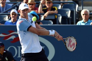 September 7, 2015 -  Kevin Anderson in action against   Andy Murray in a men's singles fourth-round match during the 2015 US Open at the USTA Billie Jean King National Tennis Center in Flushing, NY. (USTA/Garrett Ellwood)
