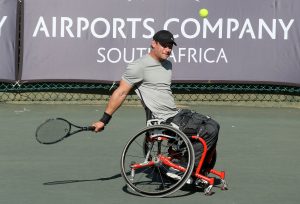 Top seed wheelchair tennis ace Leon Els clinched his fourth Soweto Open title with a 6-4 6-3 triumph over unseeded Thato Tsomole in the men's final at Arthur Ashe Tennis Center in Soweto on Sunday.